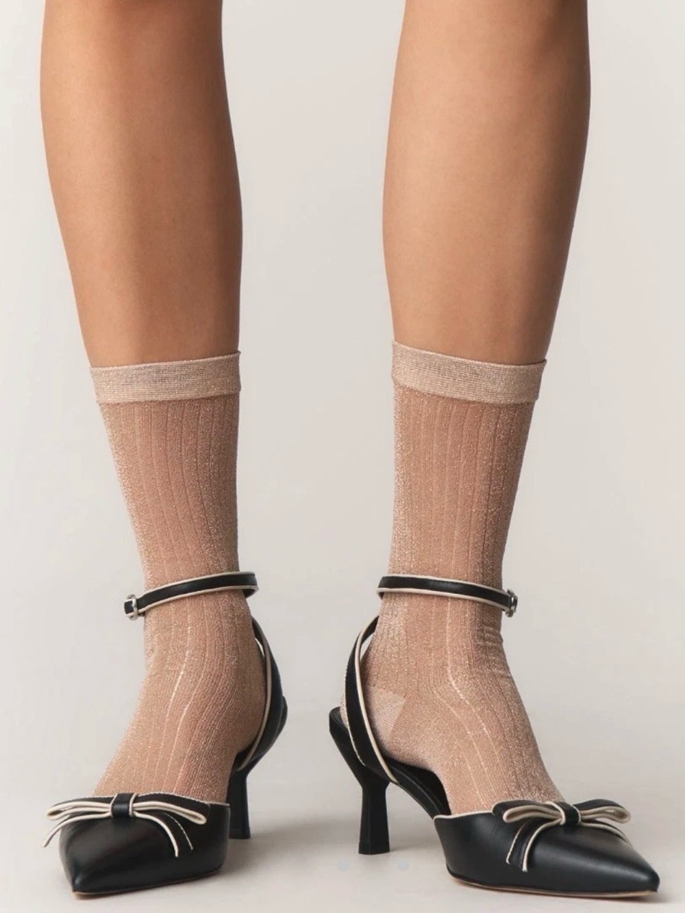 Anthropologie Maeve Pointed Toe Ankle Strap Bow Kitten Heels Black Ivory - Picture 3 of 8